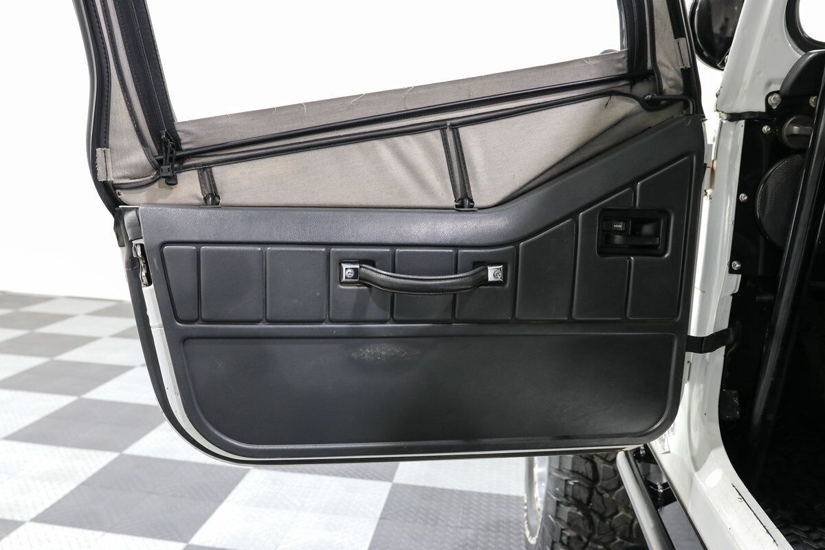 American-CJ7-1981-Jeep-20