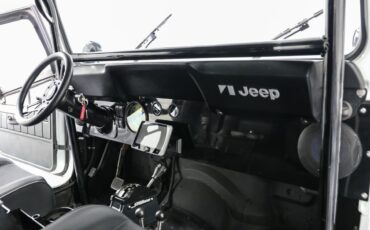 American-CJ7-1981-Jeep-26
