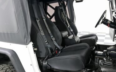 American-CJ7-1981-Jeep-27