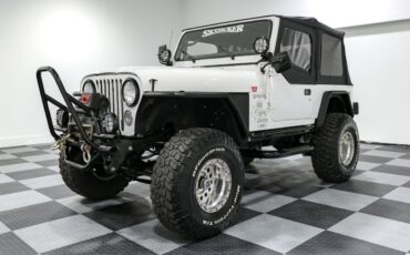 American-CJ7-1981-Jeep-4