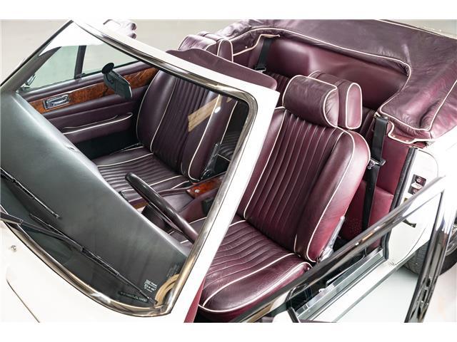 Aston-Martin-Vantage-1988-Convertible-19