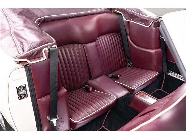 Aston-Martin-Vantage-1988-Convertible-21