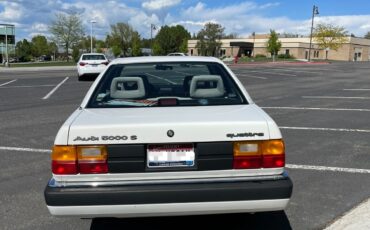 Audi-5000-Quattro-1987-Sedan-5