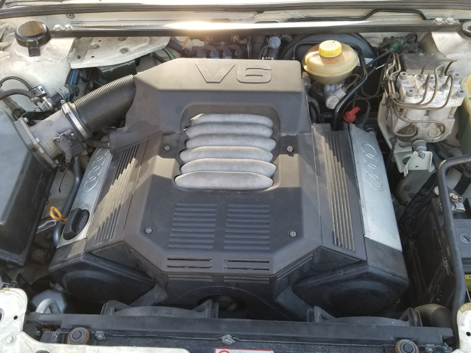 Audi-Cabriolet-1994-Convertible-15