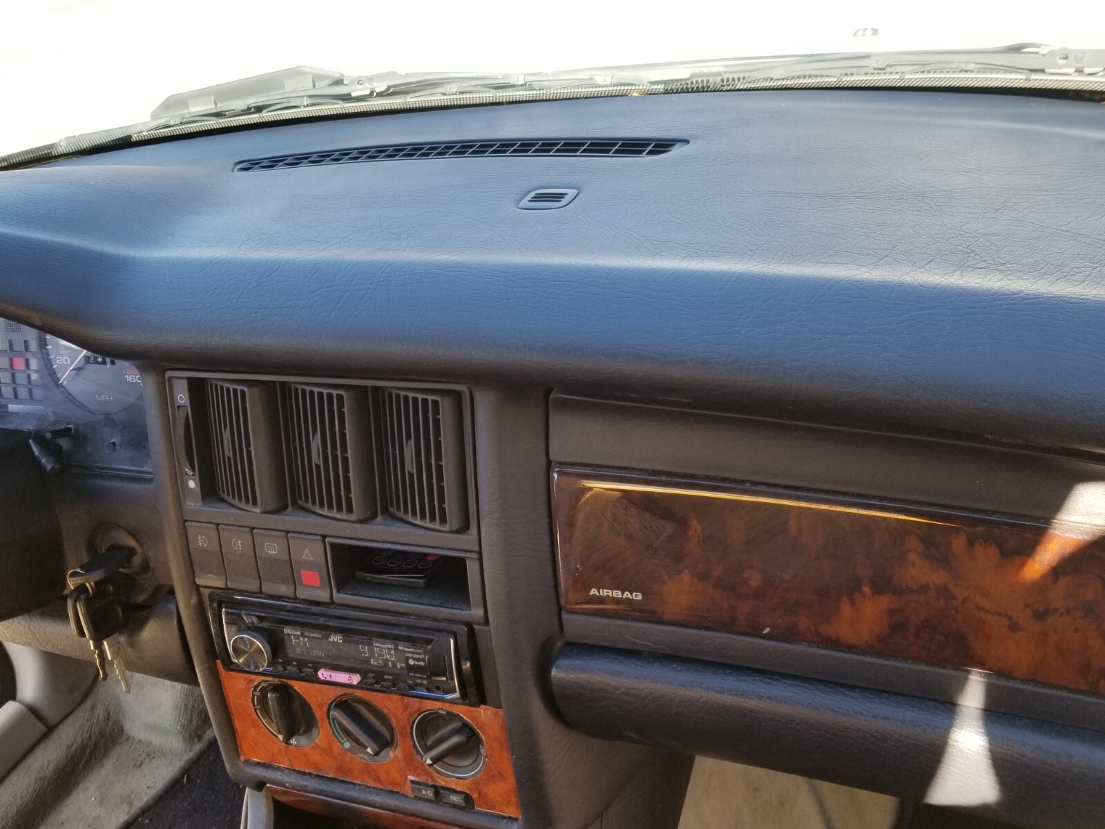 Audi-Cabriolet-1994-Convertible-17