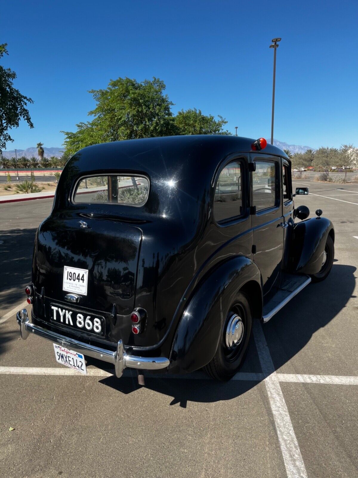 Austin-FX-1957-Taxi-1