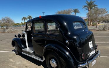 Austin-FX-1957-Taxi-3