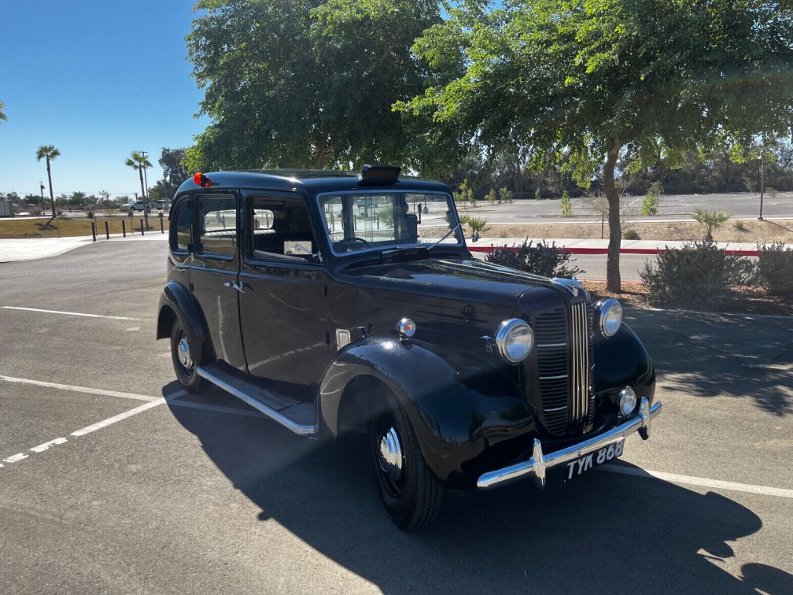 Austin-FX-1957-Taxi