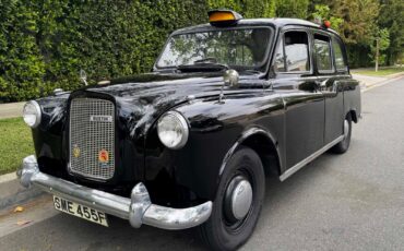 Austin-FX4-London-Taxi-1966-Taxi