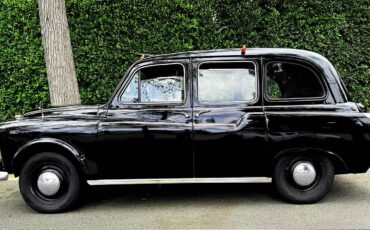 Austin-FX4-London-Taxi-1966-Taxi-4
