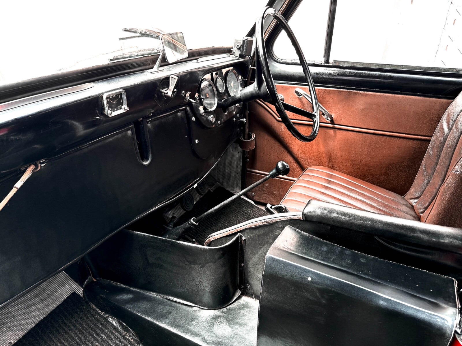 Austin-FX4-London-Taxi-1966-Taxi-8