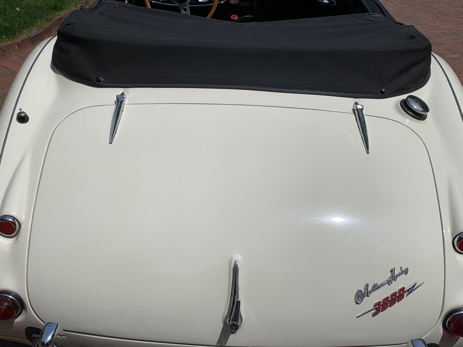 Austin-Healey-1963-convert-18