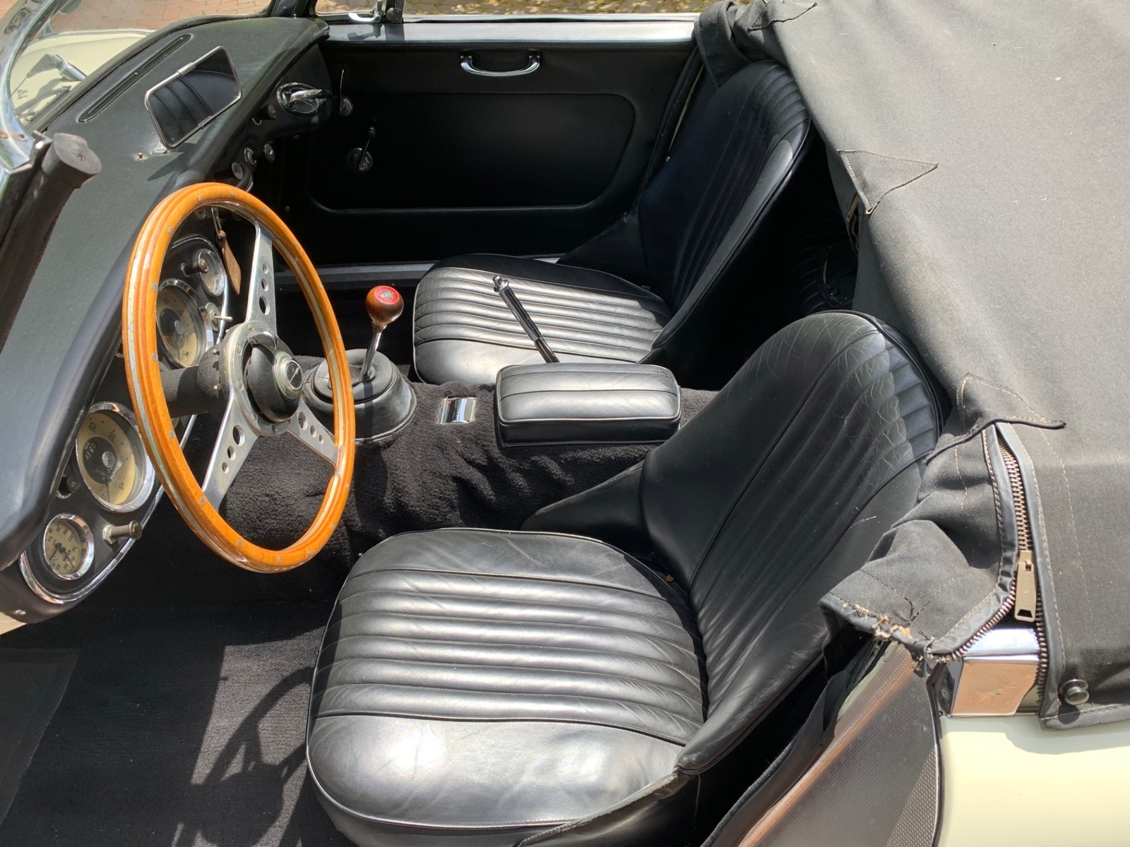 Austin-Healey-1963-convert-24