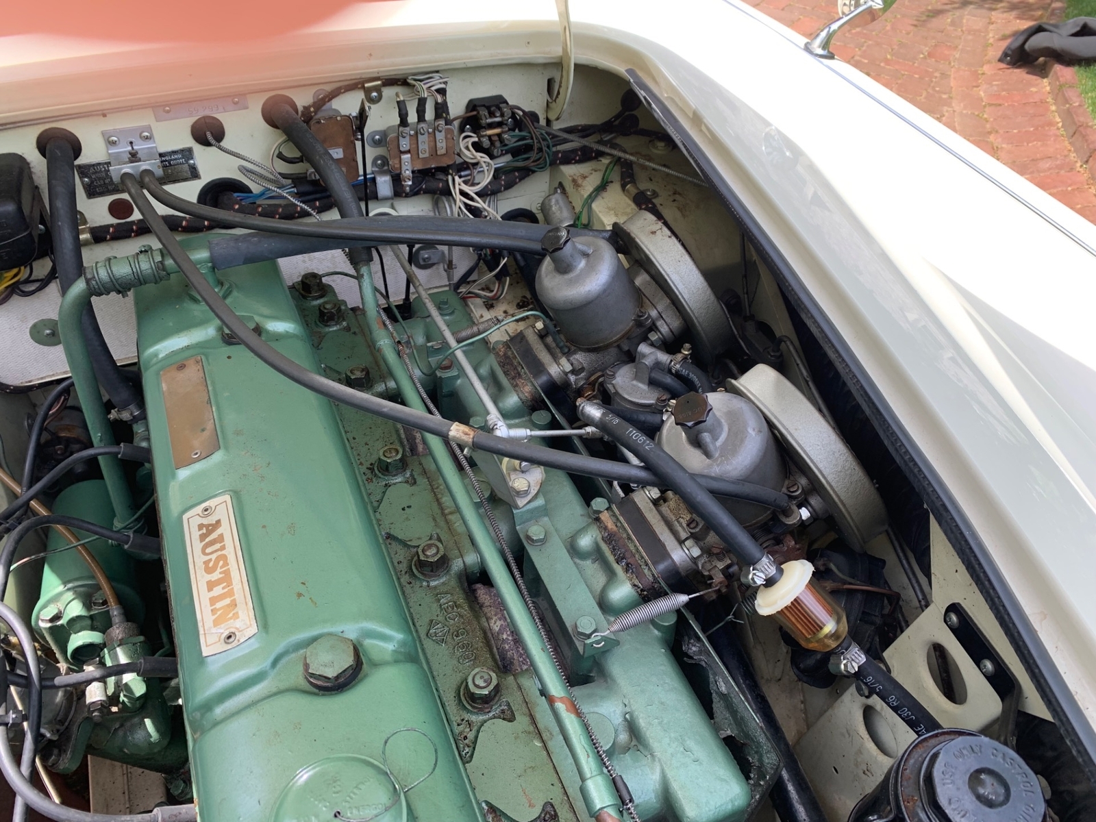 Austin-Healey-1963-convert-37