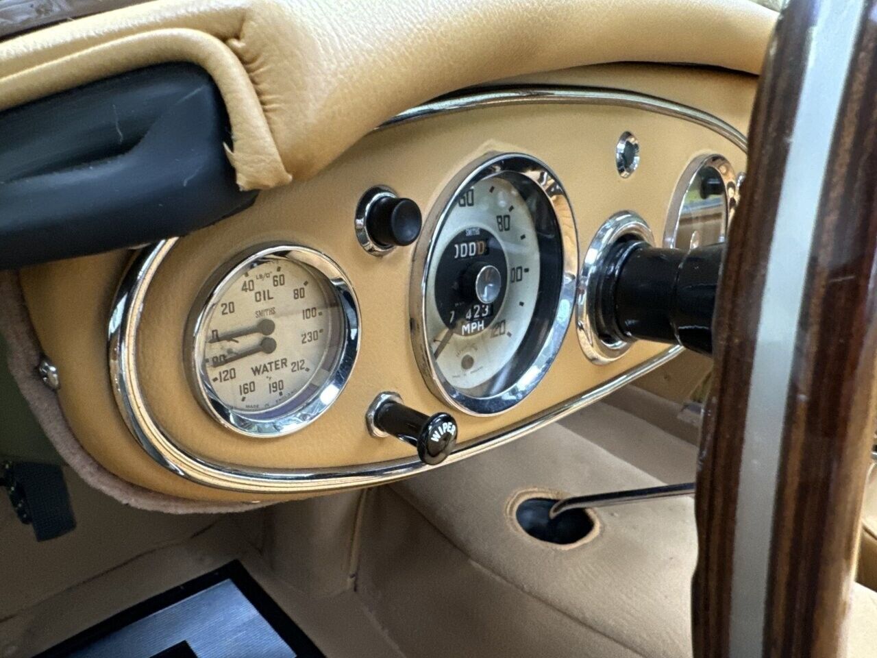 Austin-Healey-3000-1960-14