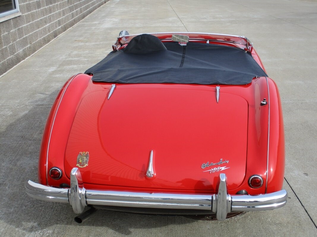 Austin-Healey-BN2-100M-Tribute-1956-10