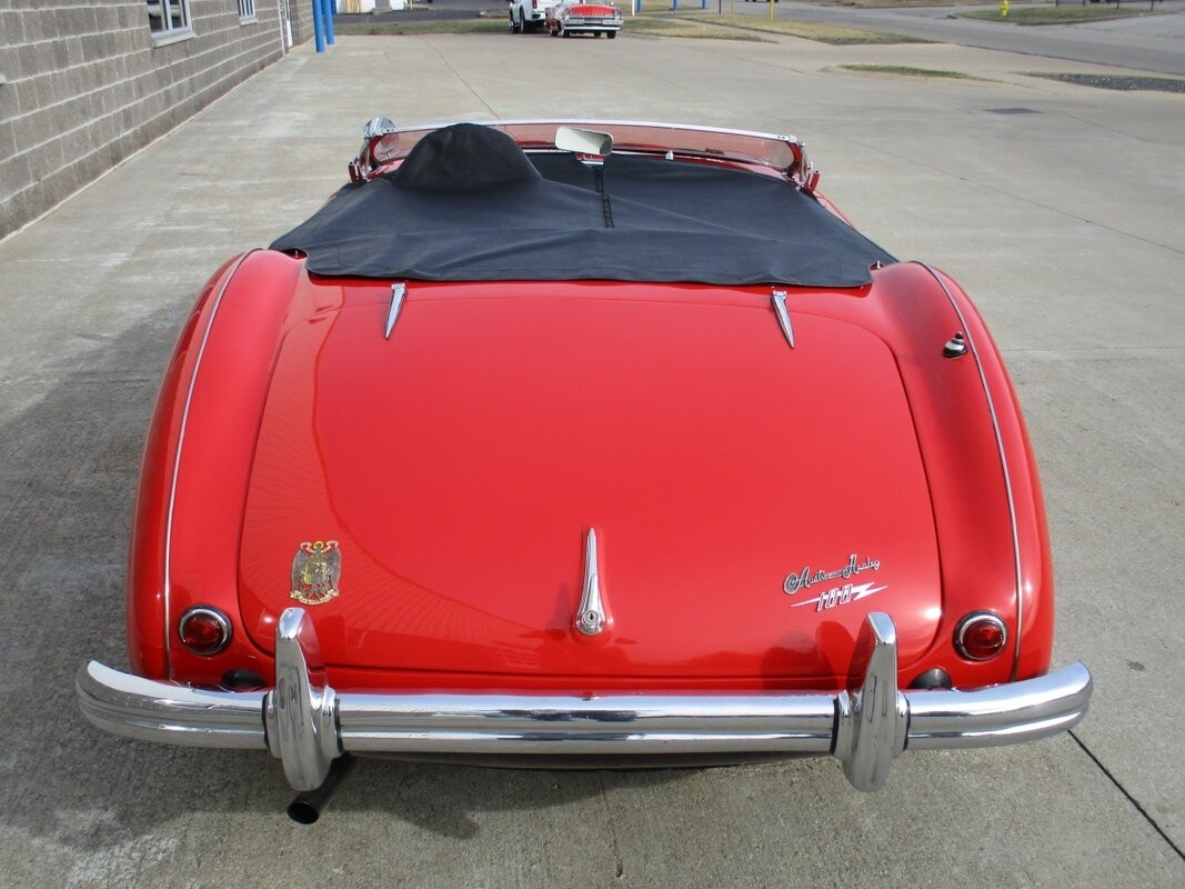 Austin-Healey-BN2-100M-Tribute-1956-11