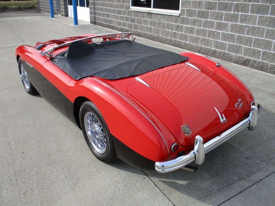 Austin-Healey-BN2-100M-Tribute-1956-28