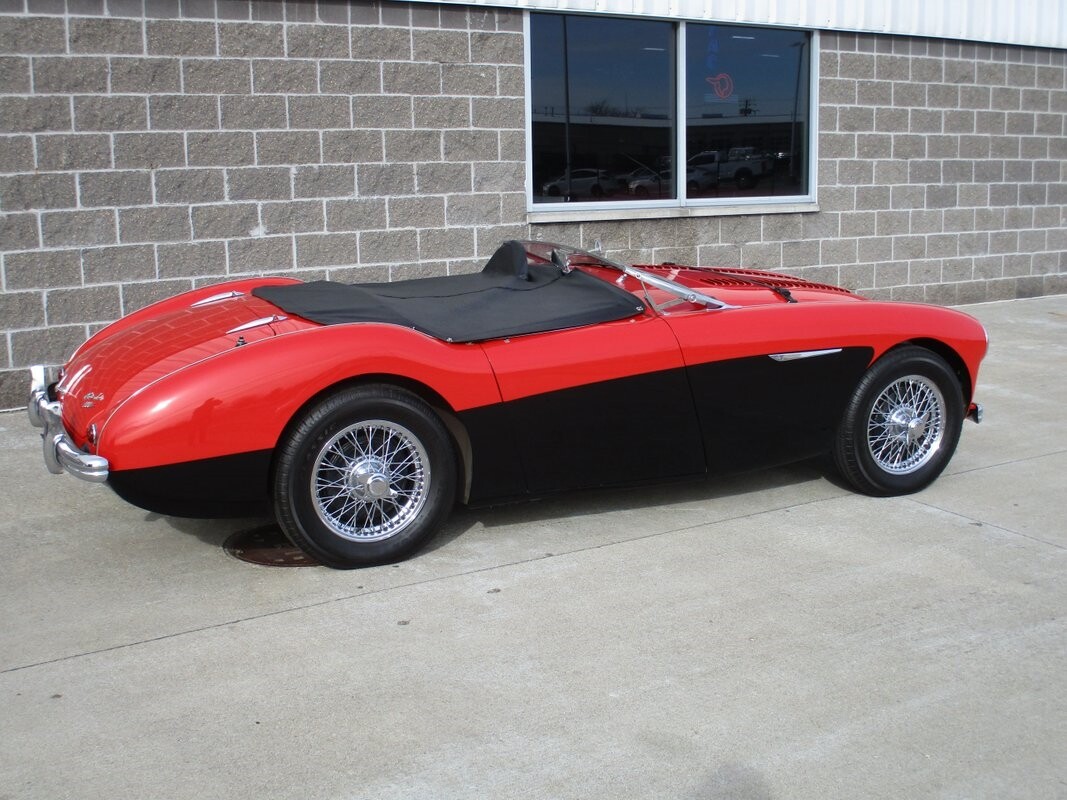Austin-Healey-BN2-100M-Tribute-1956-7