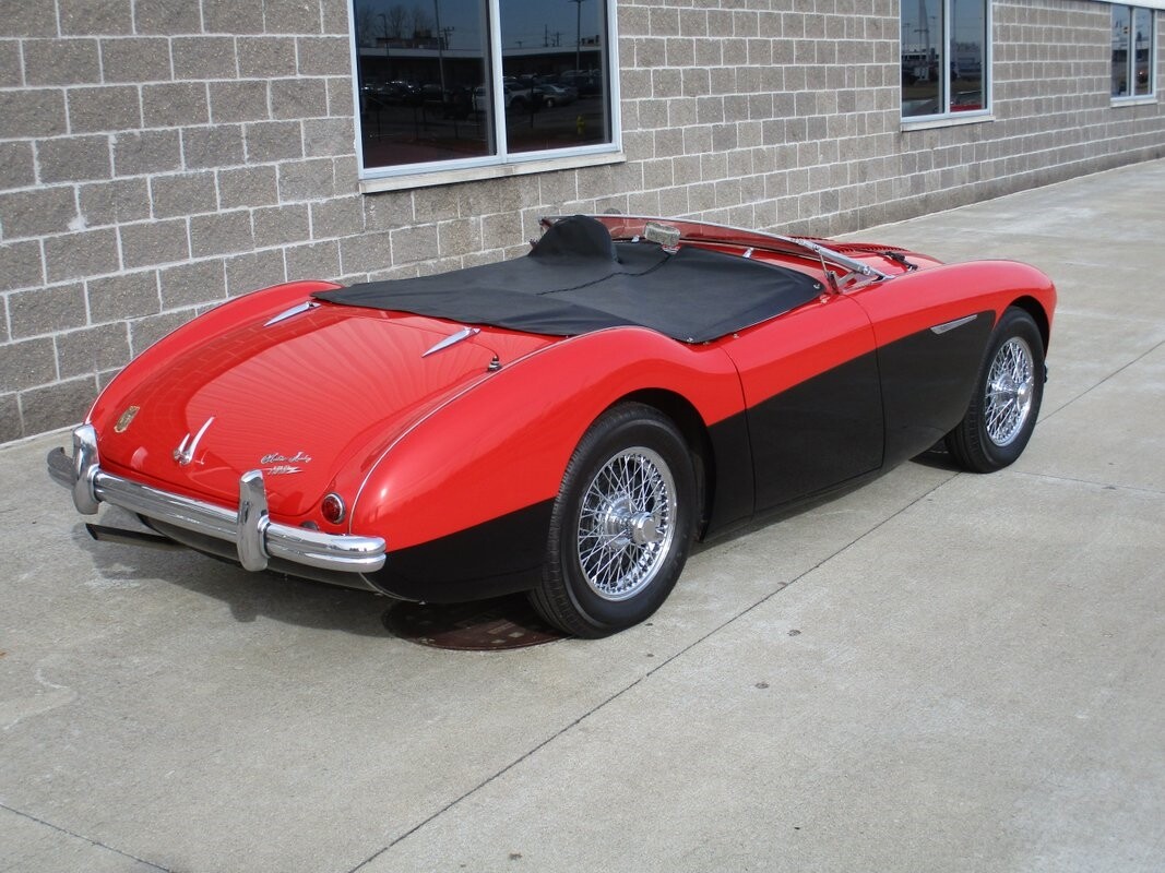 Austin-Healey-BN2-100M-Tribute-1956-8