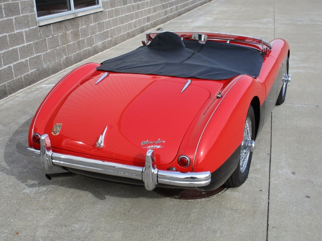 Austin-Healey-BN2-100M-Tribute-1956-9