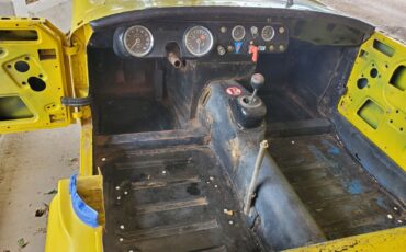 Austin-Healey-Sprite-1965-Race-Car-9