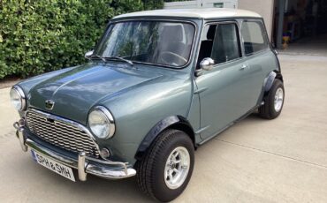 Austin-Mini-1963-Coupe-1