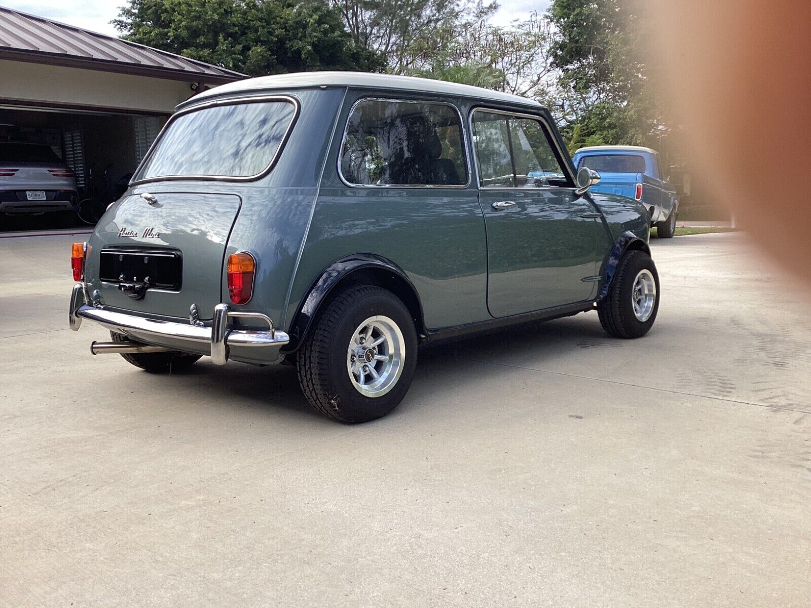 Austin-Mini-1963-Coupe-3
