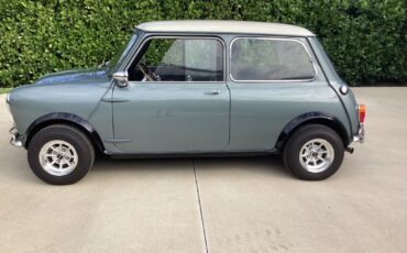 Austin-Mini-1963-Coupe-6