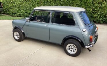 Austin-Mini-1963-Coupe-7