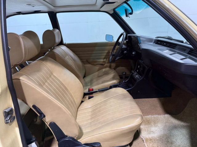 BMW-3-Series-1979-Coupe-10