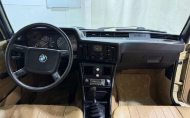 BMW-3-Series-1979-Coupe-18