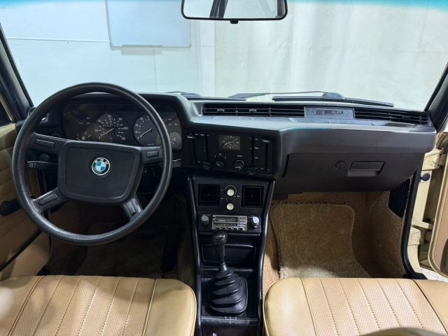 BMW-3-Series-1979-Coupe-18