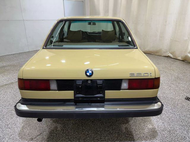 BMW-3-Series-1979-Coupe-4