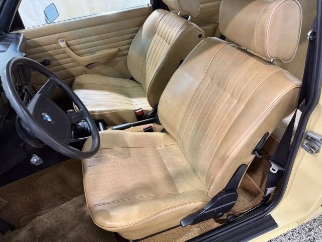 BMW-3-Series-1979-Coupe-9