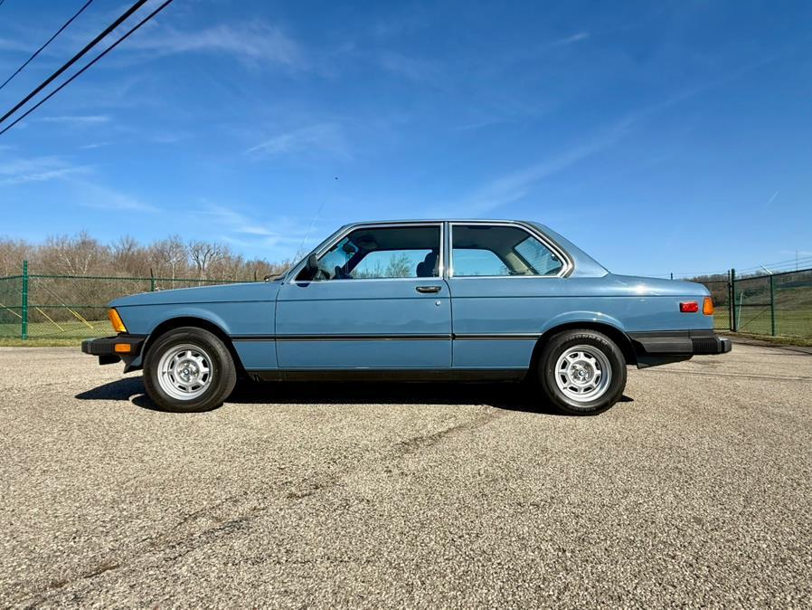 BMW-3-Series-1981-2-Door-Coupe-1
