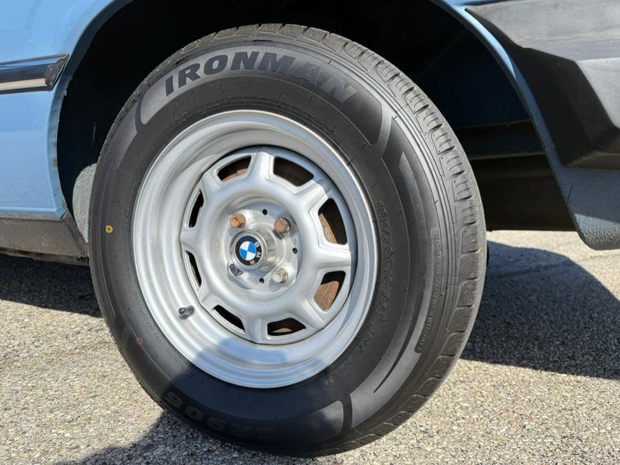 BMW-3-Series-1981-2-Door-Coupe-23