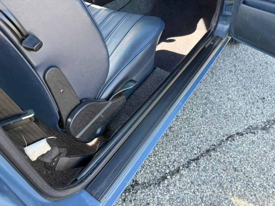 BMW-3-Series-1981-2-Door-Coupe-30