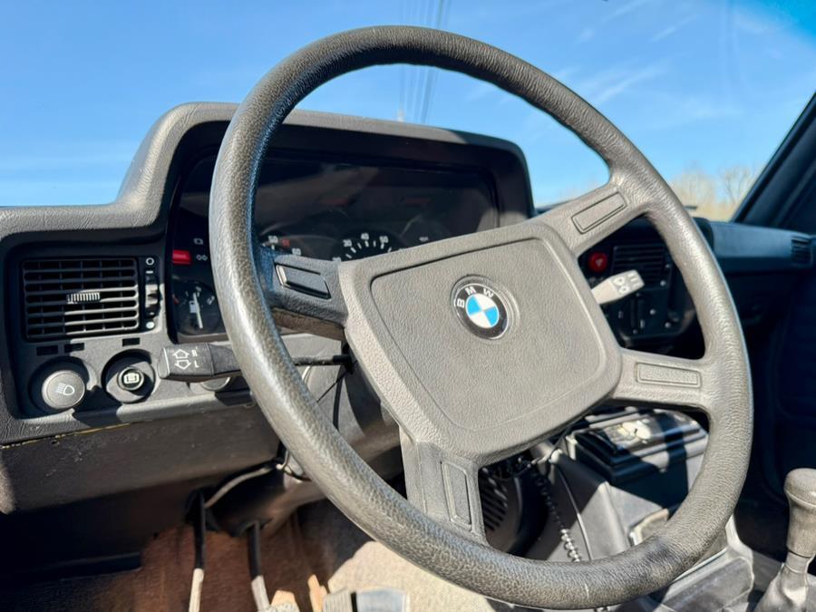 BMW-3-Series-1981-2-Door-Coupe-9