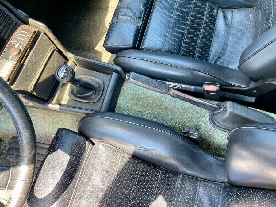 BMW-3-Series-1982-2-Door-Coupe-17