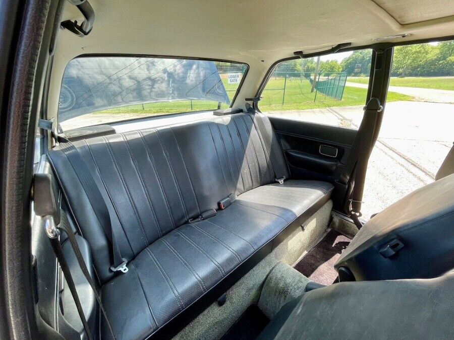 BMW-3-Series-1982-2-Door-Coupe-36