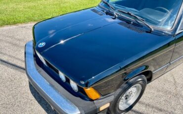 BMW-3-Series-1982-2-Door-Coupe-8