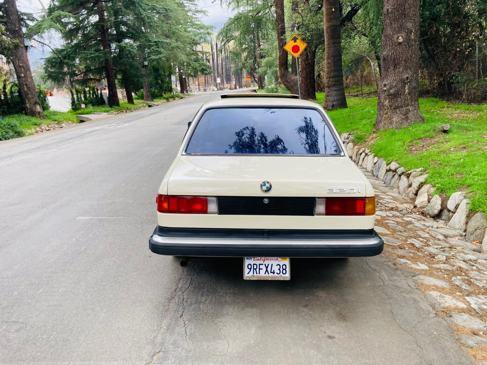 BMW-3-Series-1982-Coupe-4