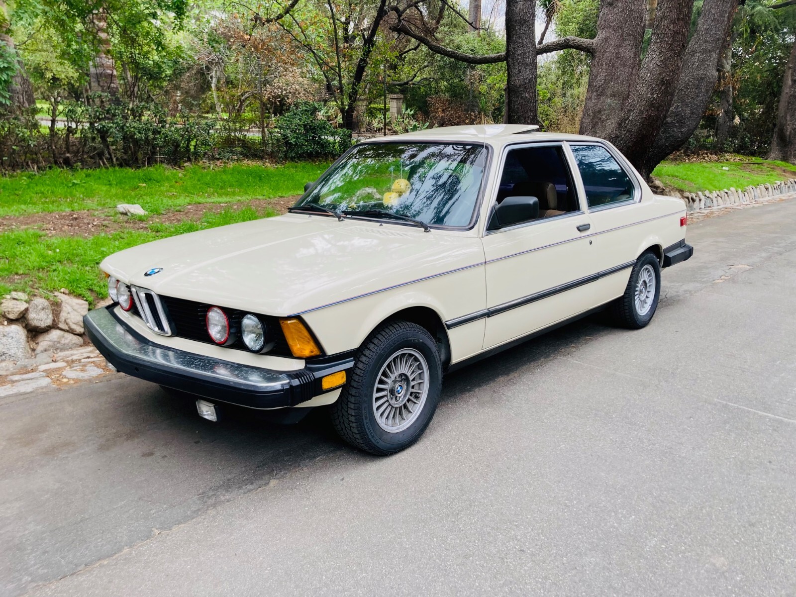 BMW 3-Series 1982 Coupe