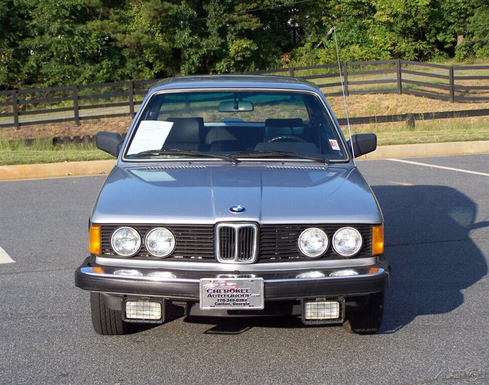 BMW-3-Series-1983-Coupe-11