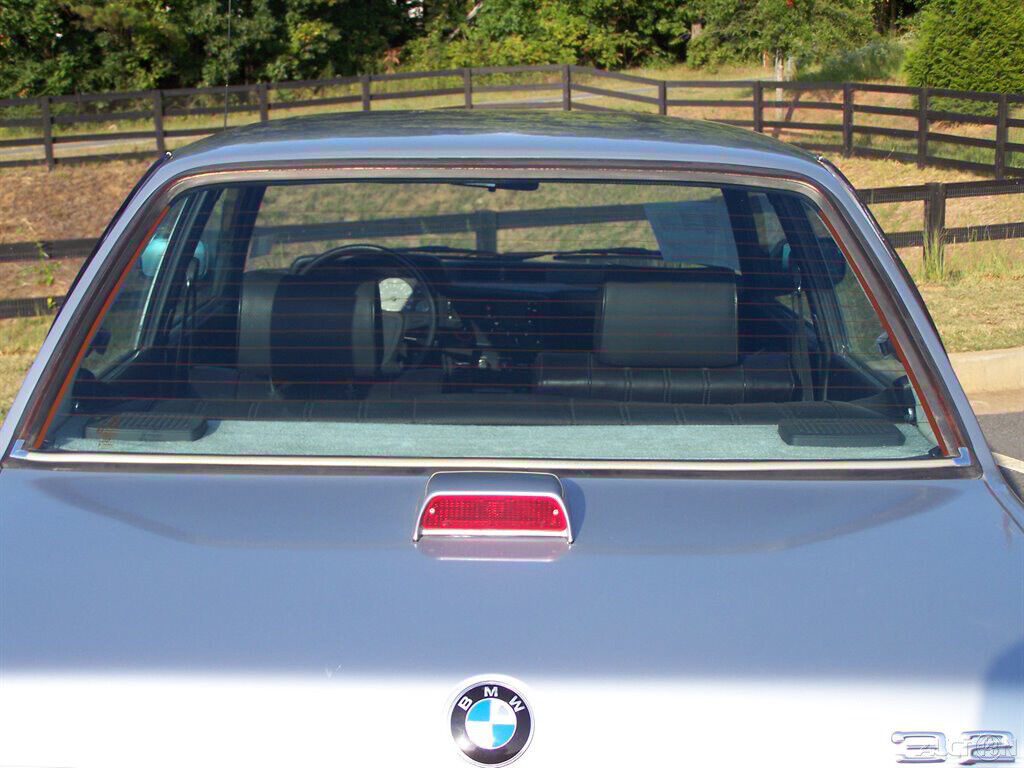 BMW-3-Series-1983-Coupe-19