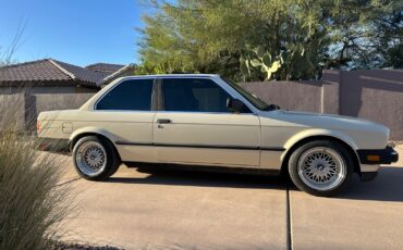 BMW-3-Series-1985-Coupe-10