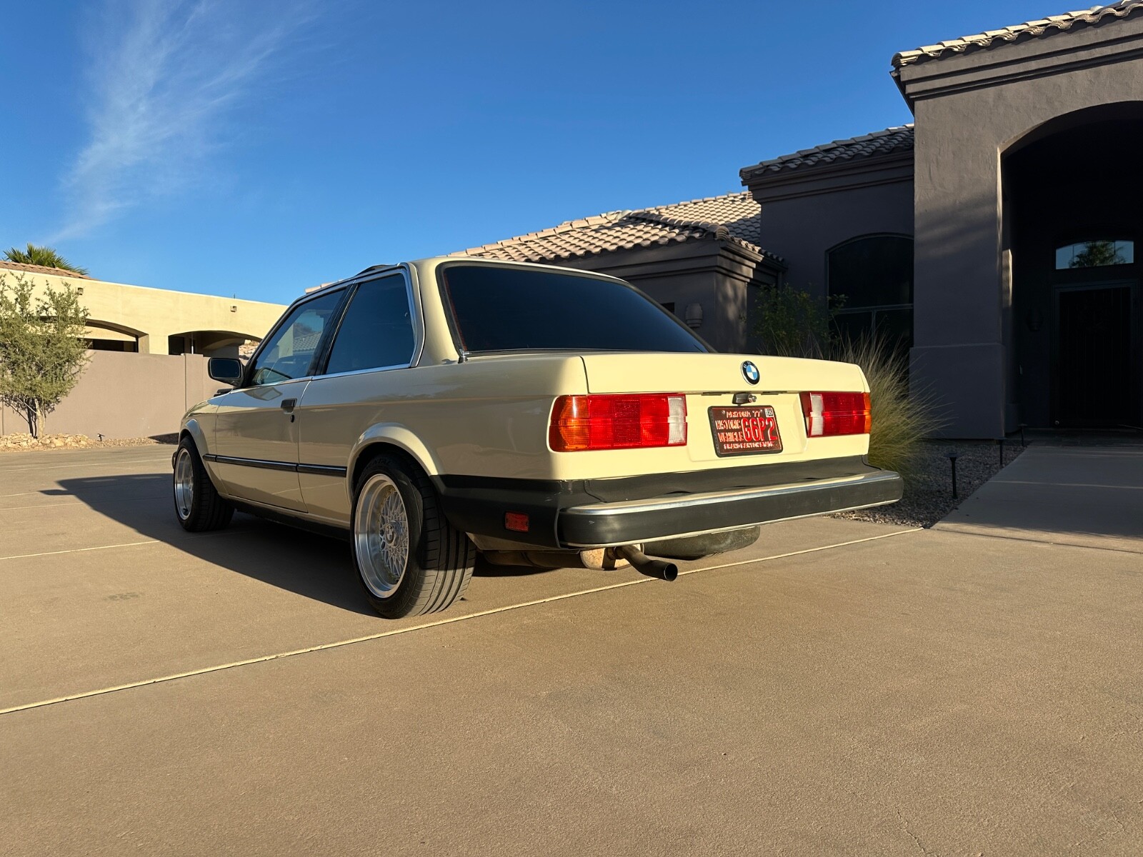 BMW-3-Series-1985-Coupe-13