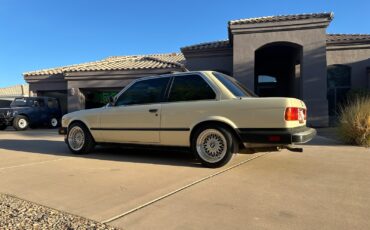 BMW-3-Series-1985-Coupe-17