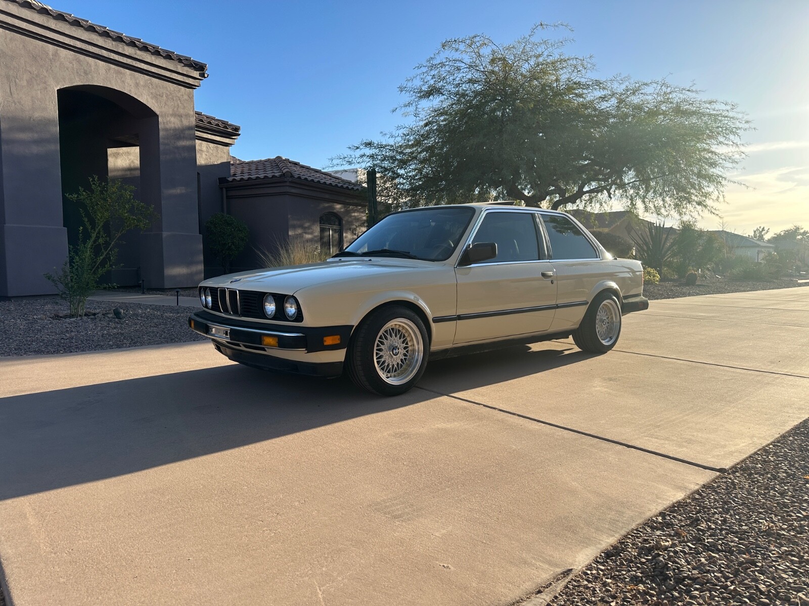 BMW-3-Series-1985-Coupe-18